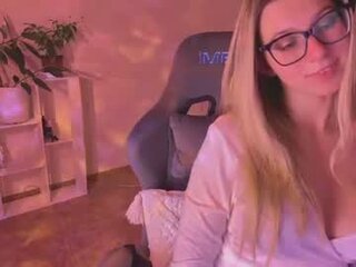 alexxxa_grace