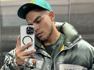 MikeeScooth