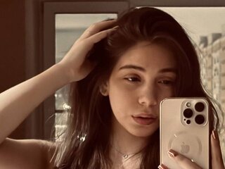 AlishiaCowlin